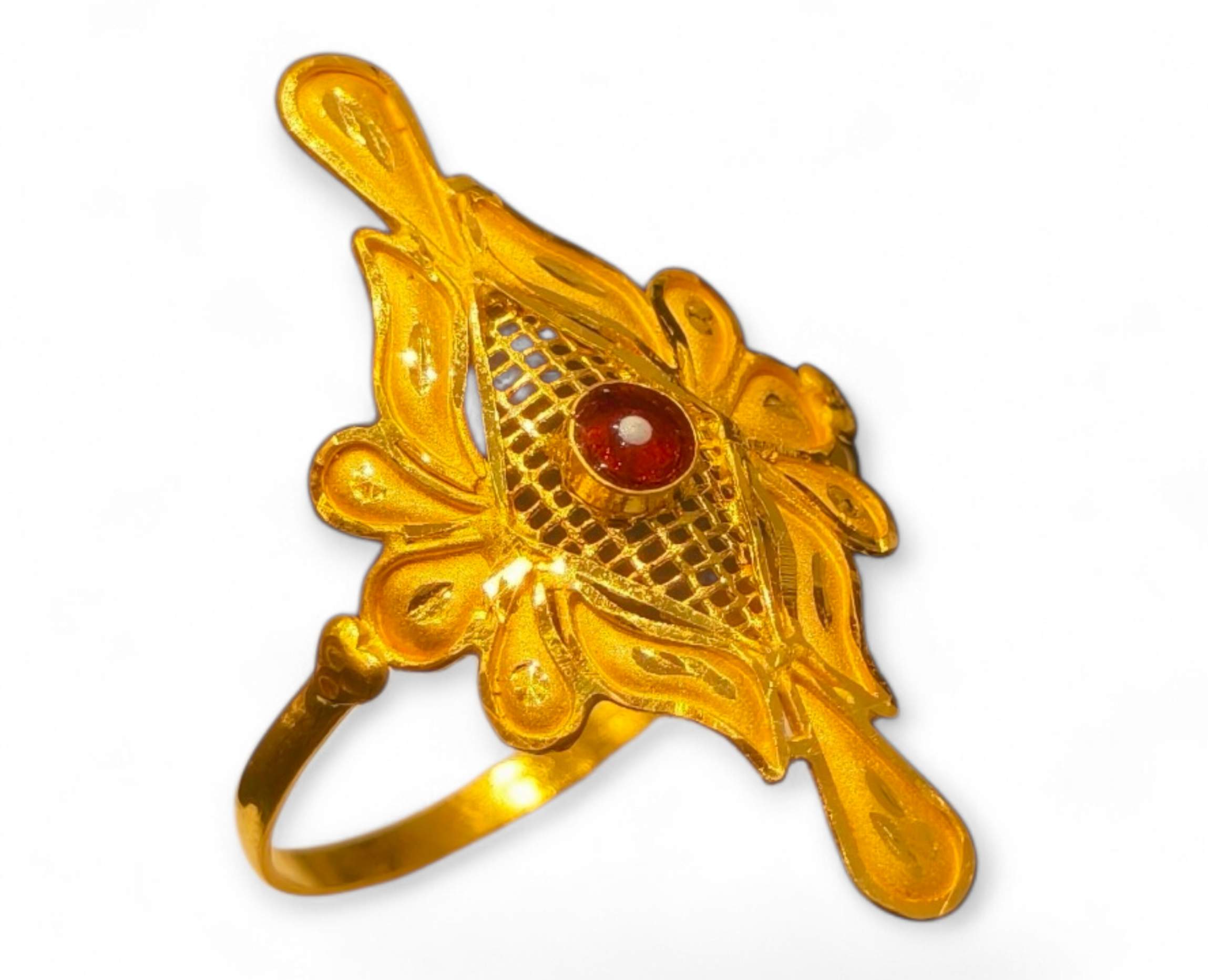 GOLD LADIES RING