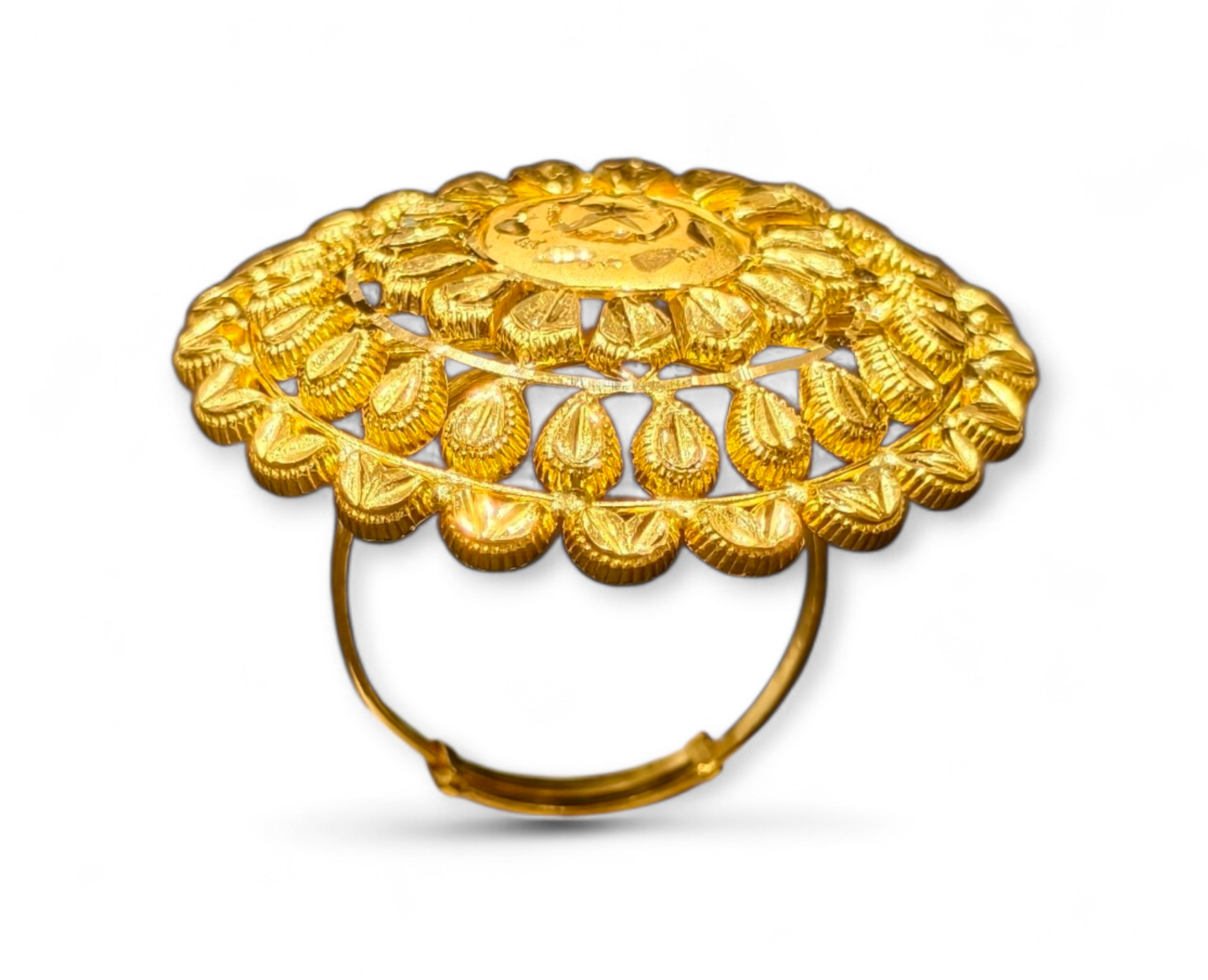 GOLD PASHA RING