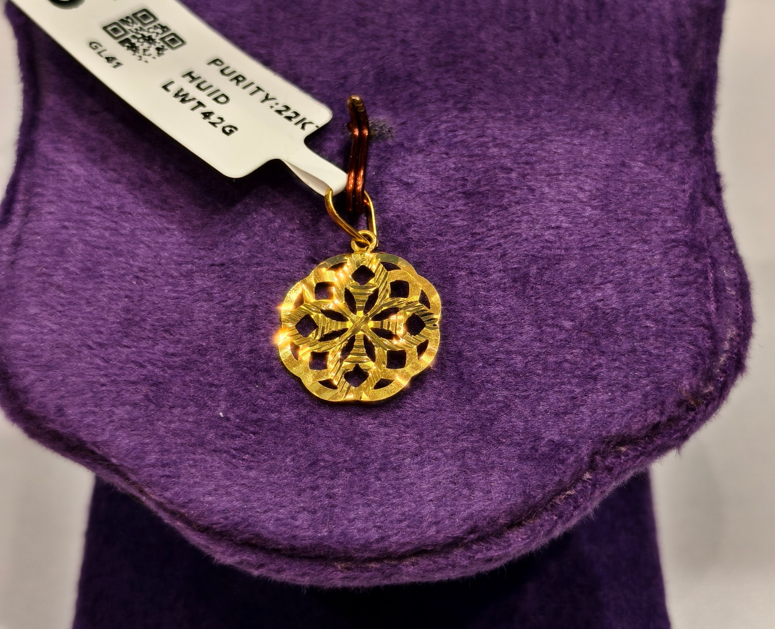 GOLD LOCKET