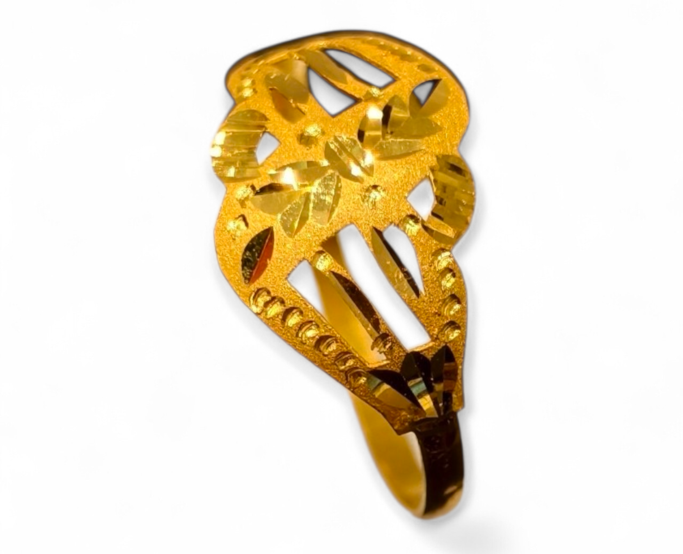 GOLD LADIES RING