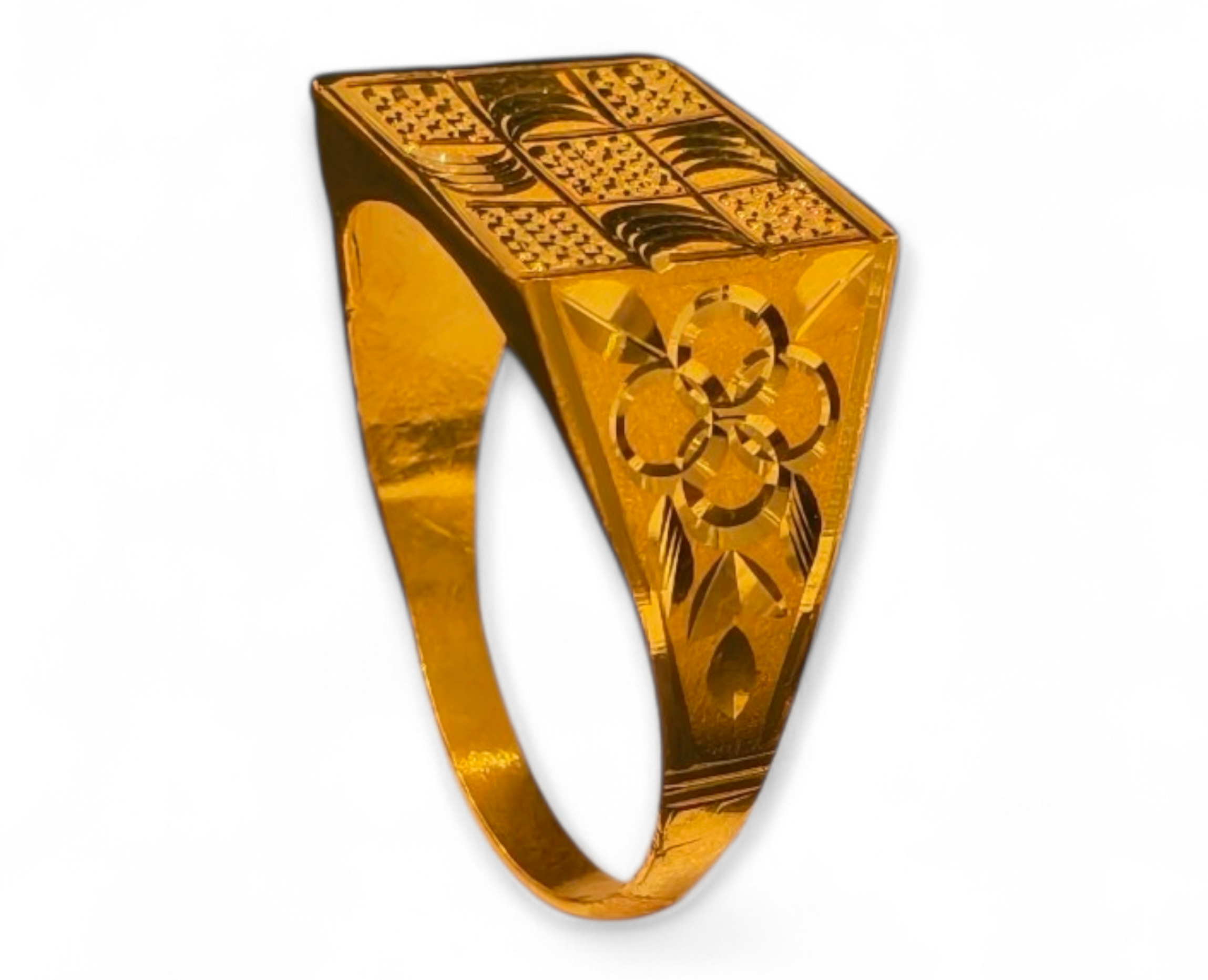 GOLD GENTS RING